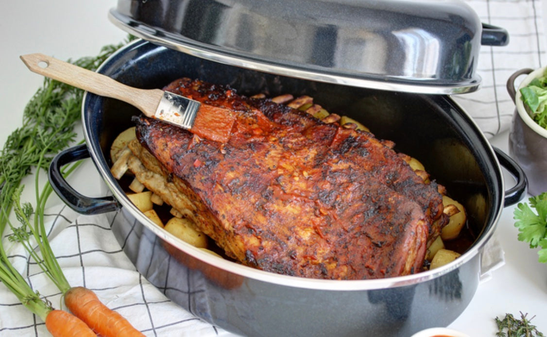 Metalac Bräter LUX für Ofen [Pekač] Emaille Stahl, 6 Liter, 38cm außen, 34cm innen, Höhe 16,2cm, Schwarz, Emailliert