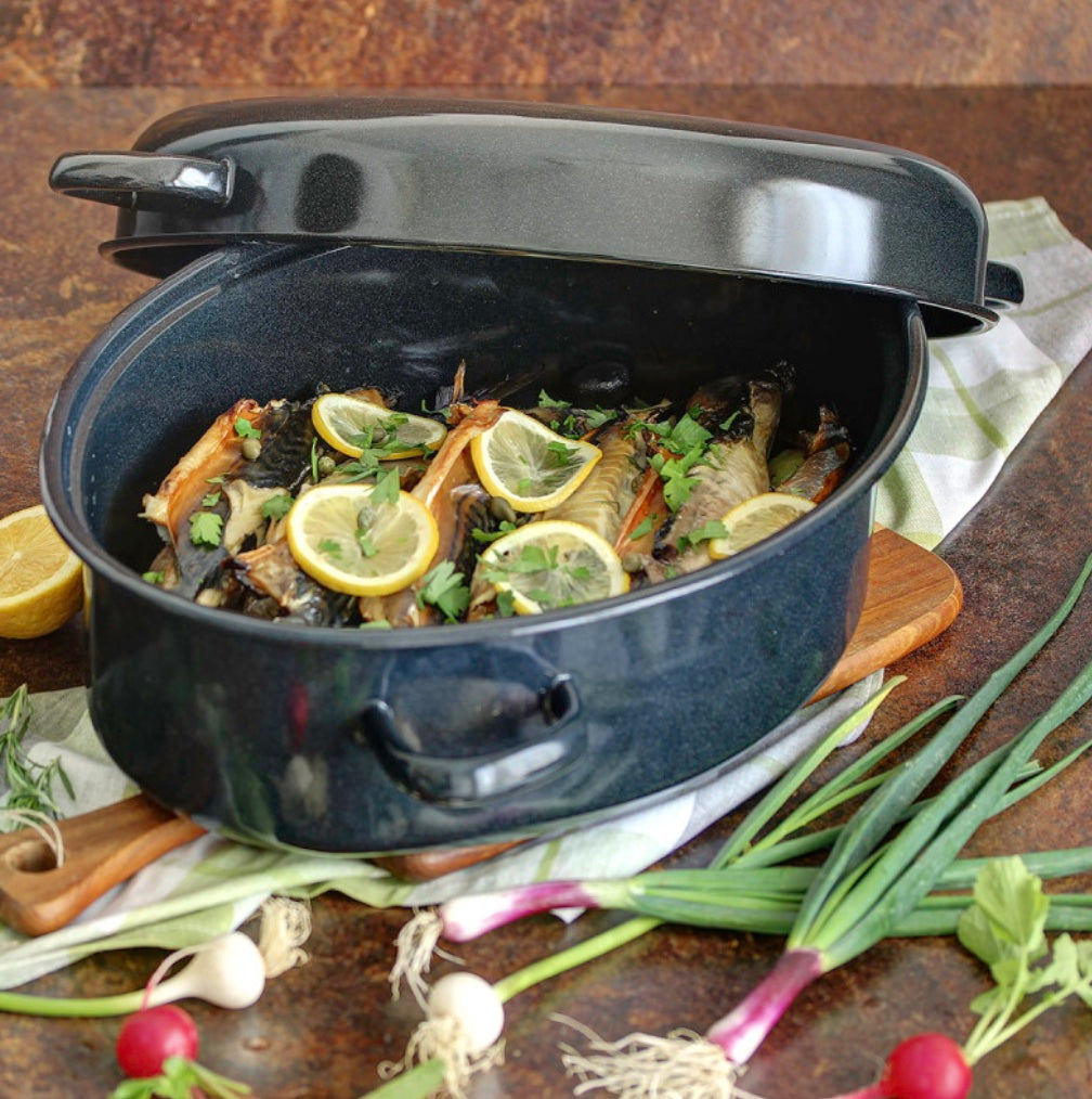 Metalac Bräter für Ofen [Pekač] Emaille Stahl, 5 Liter, 38cm außen, 34cm innen,, 5 Liter, Höhe 14,1cm, Schwarz, Emailliert