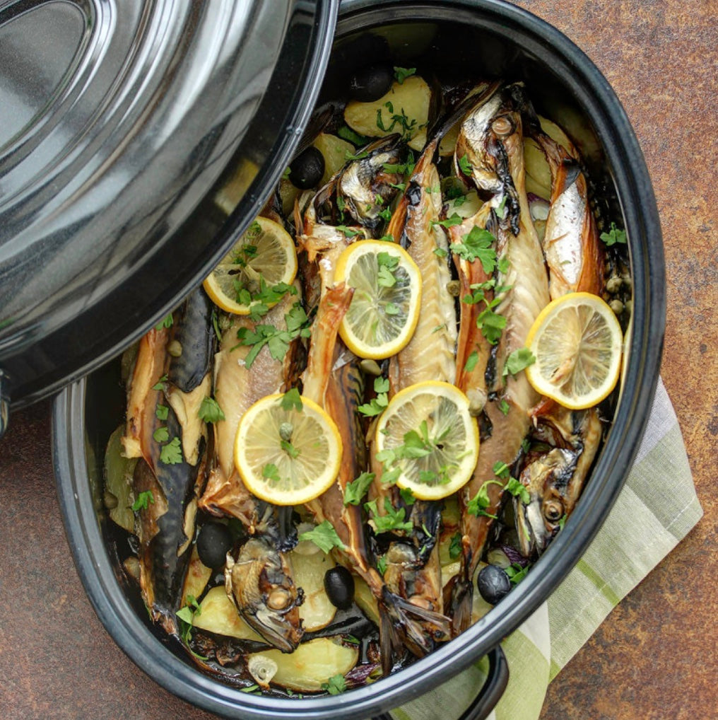 Metalac Bräter für Ofen [Pekač] Emaille Stahl, 8 Liter, 42cm außen, 38cm innen,, 8 Liter, Höhe 17,4cm, Schwarz, Emailliert